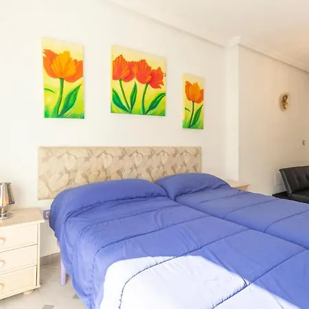Tatil Evi Stunning Apartment In Torremolinos With Wifi Torremolinos